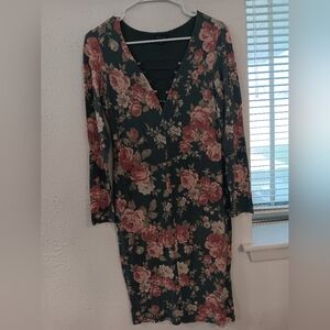 Floral Bodycon Dress - size M